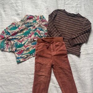 GAP Bundle: 2x Long Sleeved Shirts w/Lined Ribbed Pants 4-5T